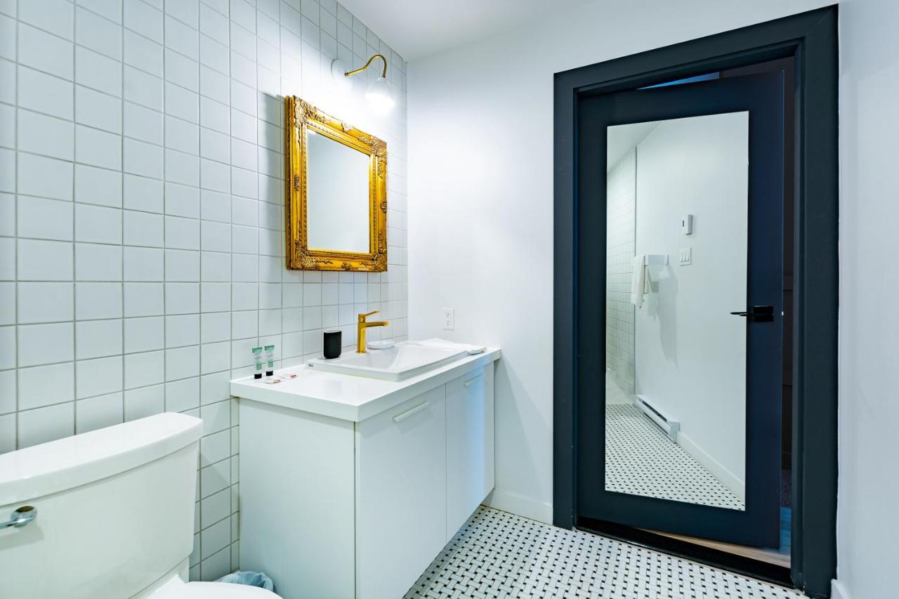 Hotel Du Jardin - Par Les Lofts Vieux-Quebec ภายนอก รูปภาพ