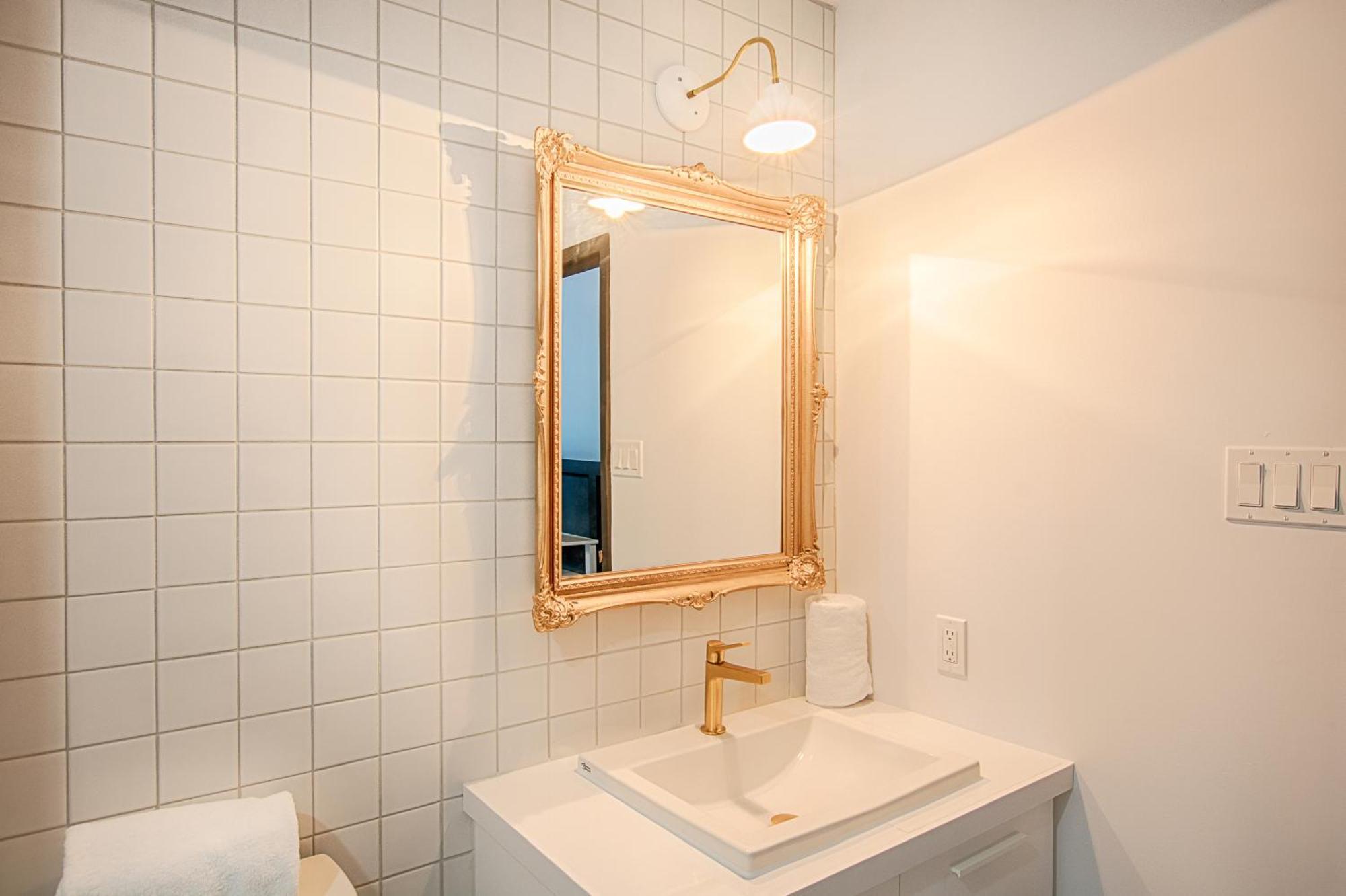 Hotel Du Jardin - Par Les Lofts Vieux-Quebec ภายนอก รูปภาพ