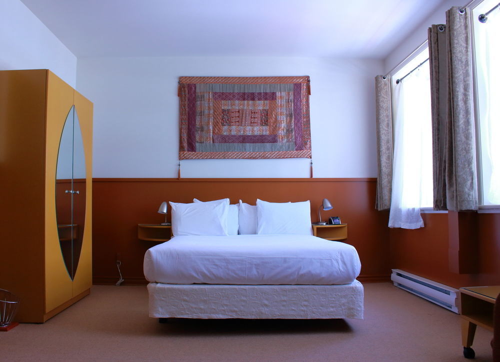 Hotel Du Jardin - Par Les Lofts Vieux-Quebec ภายนอก รูปภาพ